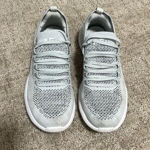 APL Techloom Breeze size 6.5